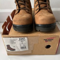 Red Wing Shoes Women Safety Shoes Style 2247 Sizes 7.5  B , Waterproof, Oil/ Slip Resistant, EH.