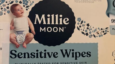 Millie Moon Sensitive Wipes