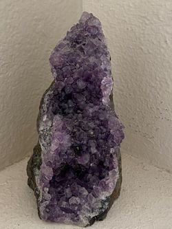 Natural Amethyst Crystal Cluster / Geode 5”