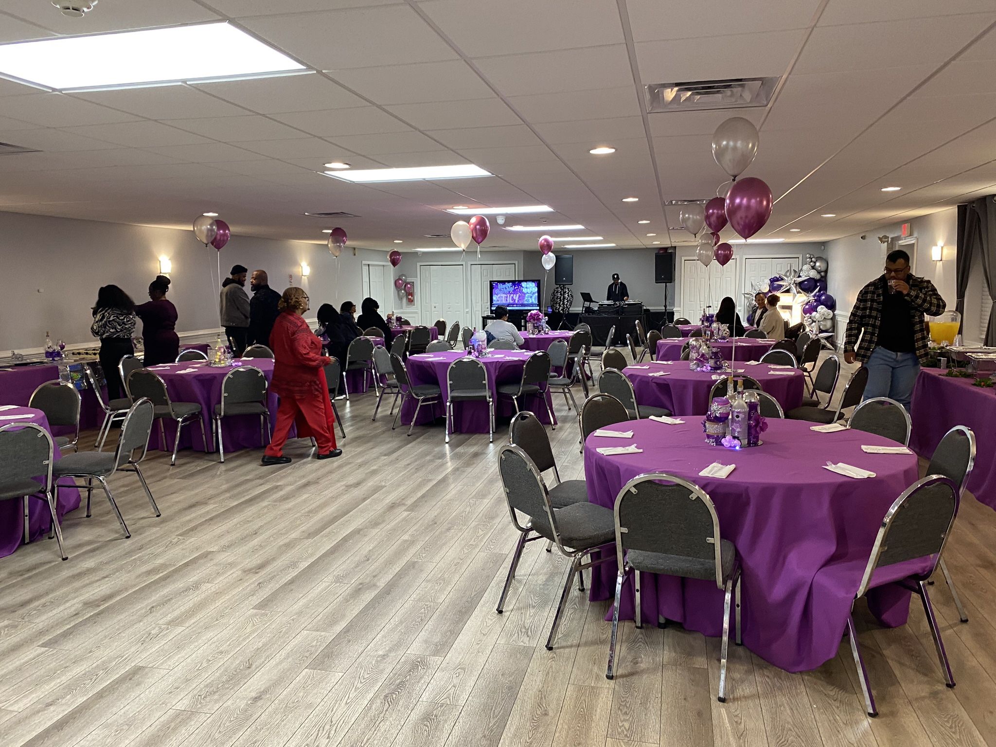 Purple Cloth Tablecloths 