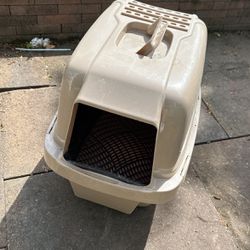 Large Cat Litter Box. Free 