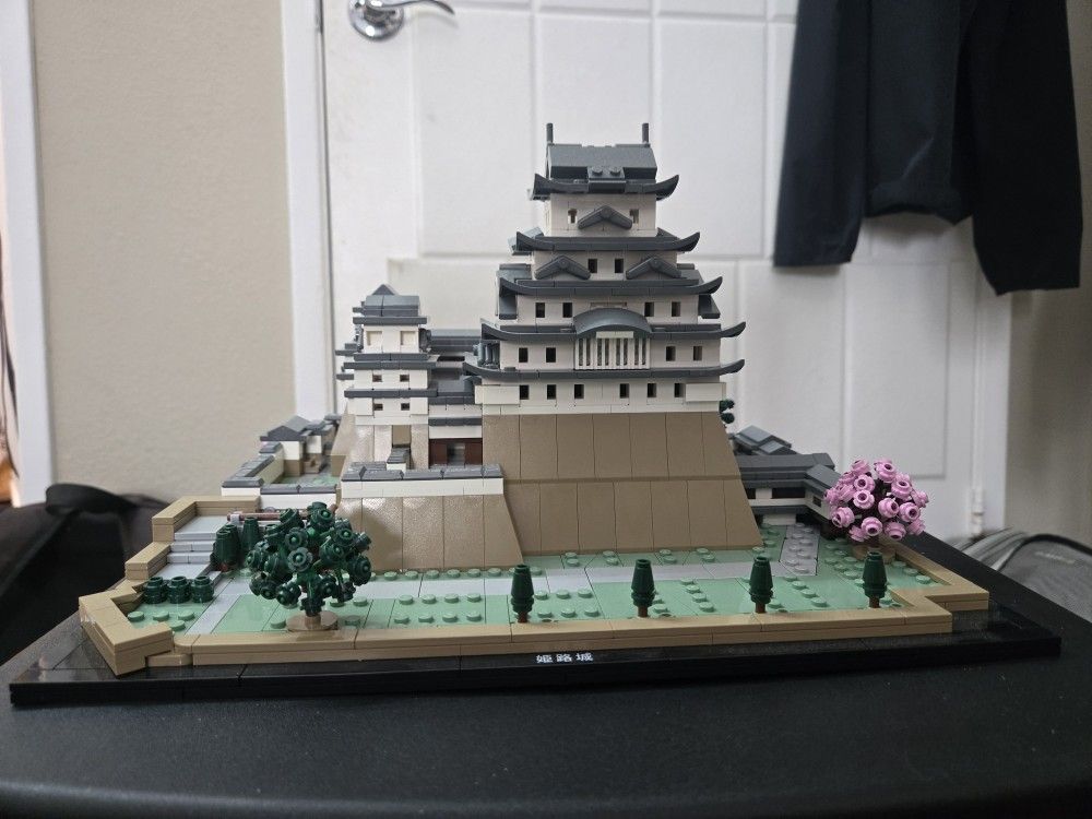 LEGO Architecture set 21060 Himeji Castle