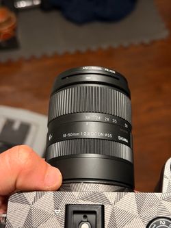 Sigma 18-50mm f2.8 Sony