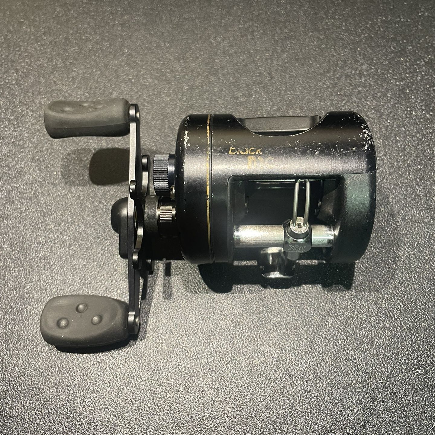 aird 100ha baitcaster reel Daiwa AIRD 100 100HA 100HLA 100HSA 100HSLA Low Profile Baitcaster Product  Review