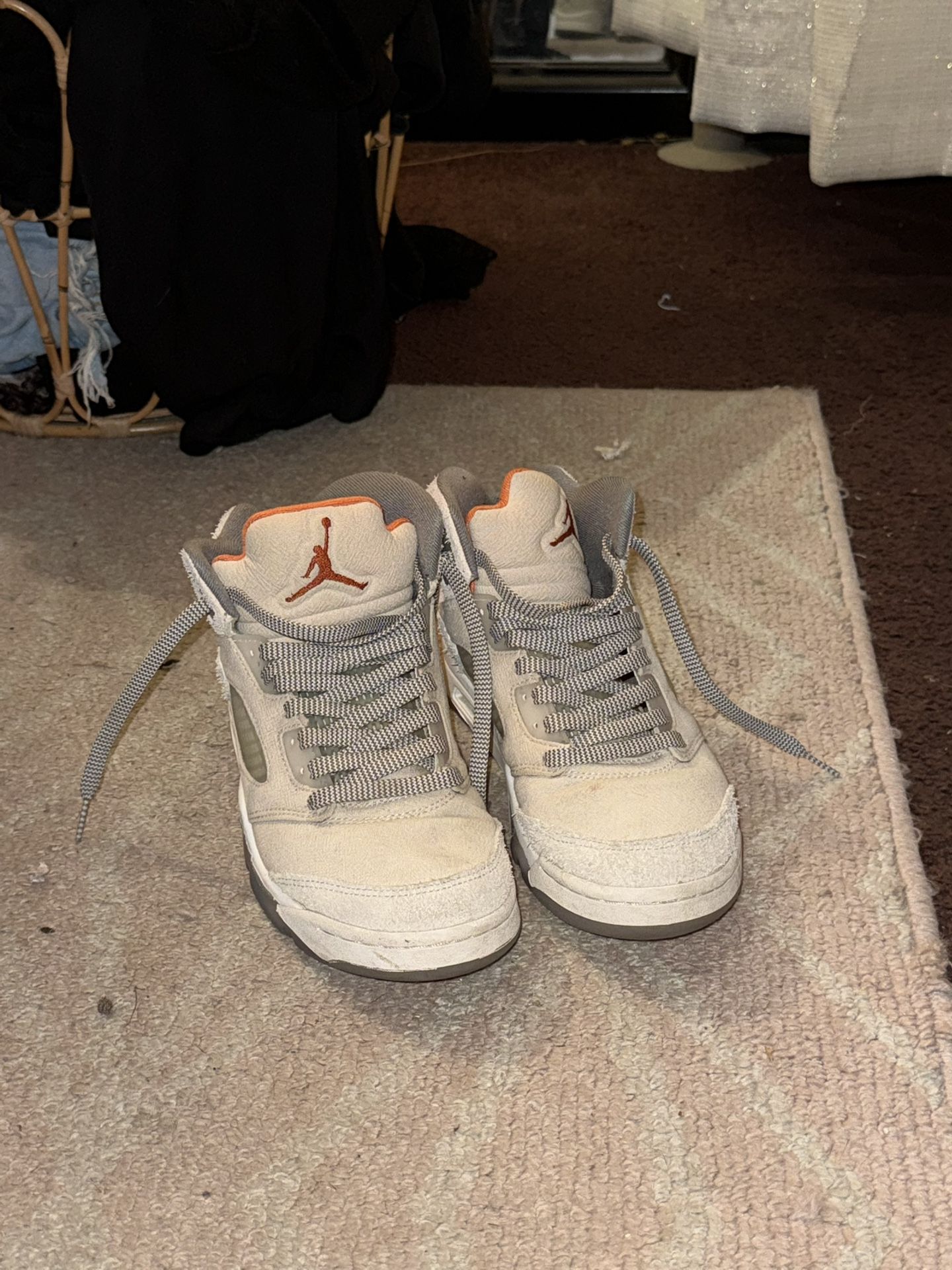 Air Jordan 5 SE Craft “Light Orewood Brown”