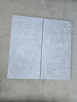 Porcelain tile