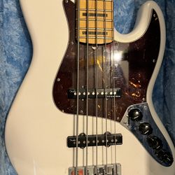 Fender Jazz Ultra II 5 String Bass