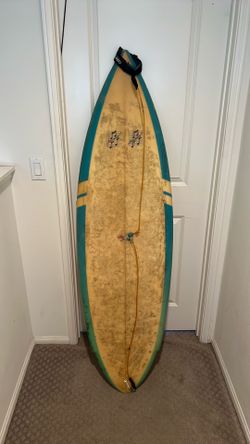 grom surfboard, 5”5
