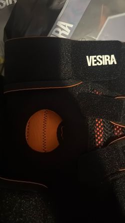 Vesira Knee Brace