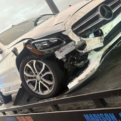 2016 Mercedes-Benz C-Class