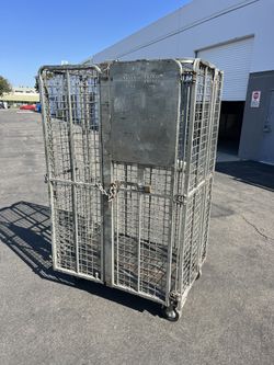 Secuity cart on Wheels / Security Cage