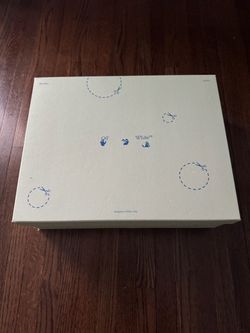 Off White Shoe Box with Dust Bag and Tissue