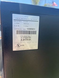 Snack vending machine