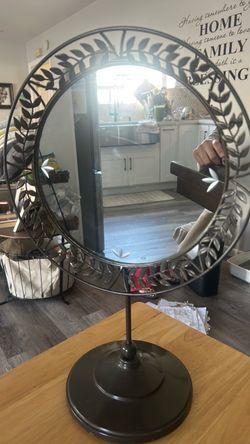 princess house mirror