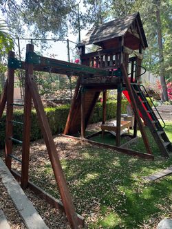 Highlander Outdoor Kid's Playground Set