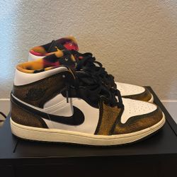 Air Jordan 1 SE Mid Wear-Away - Taxi SIZE 11