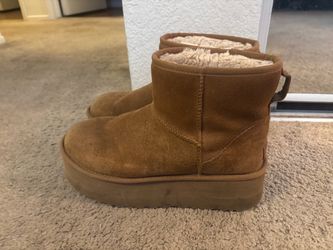 UGG Classic Mini Platform Boots Chestnut