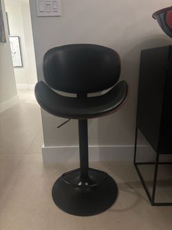 NEW Swivel Adjustable bar stools Set of 2