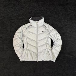 VINTAGE NIKE PUFFER SIZE WOMENS X-SMALL