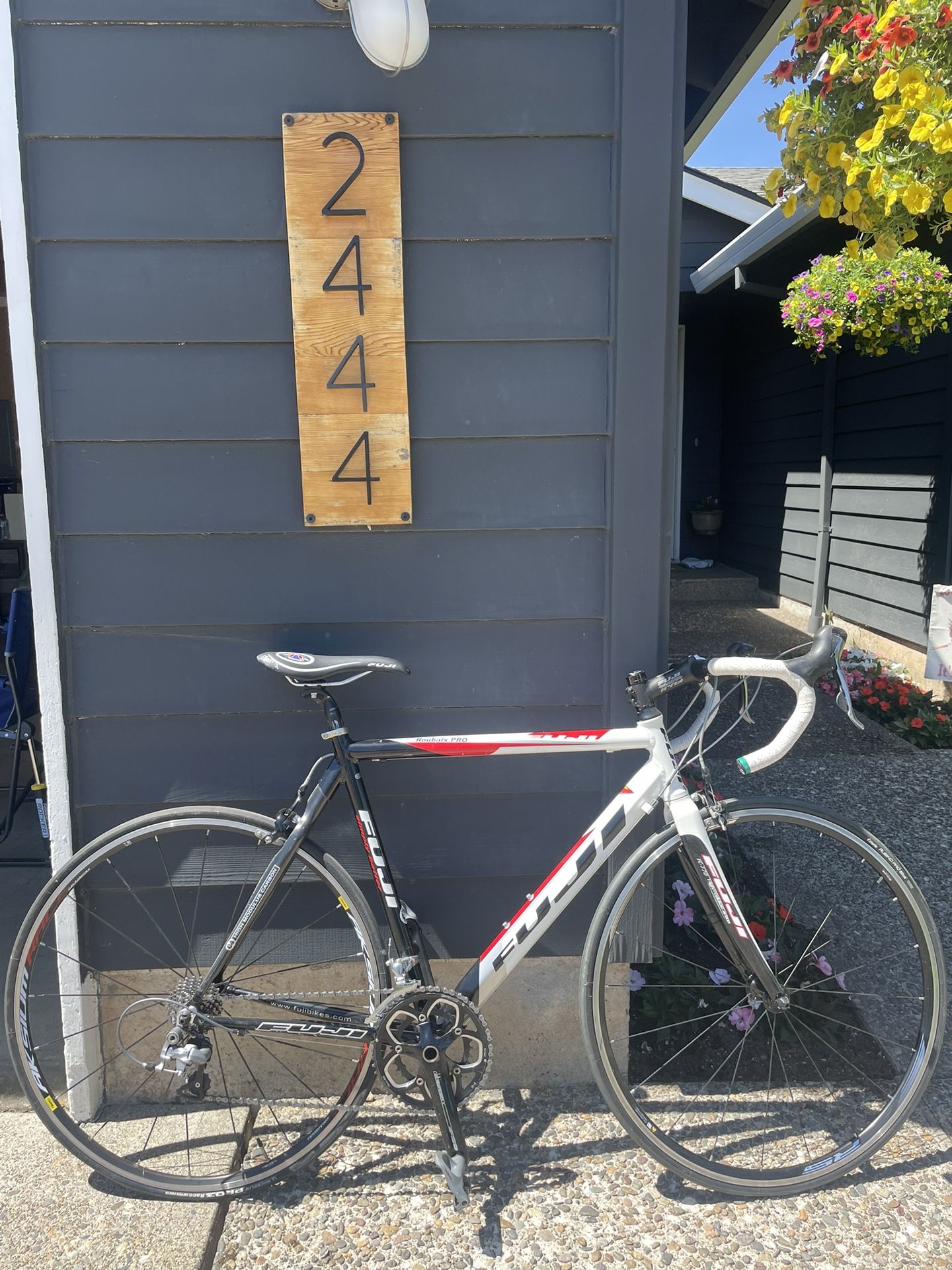 Fuji FC-770 Road bike