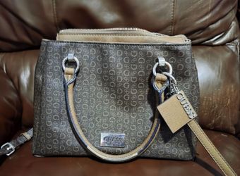 GUESS purse