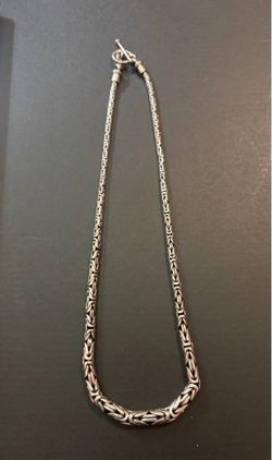 925 Sterling Silver 18 Inch Heavy Graduated Byzantine Chain Necklace