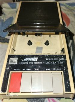 Jefferson Cassette Tape Recorder