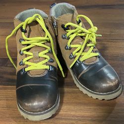 UGG Leather Boots 1Y