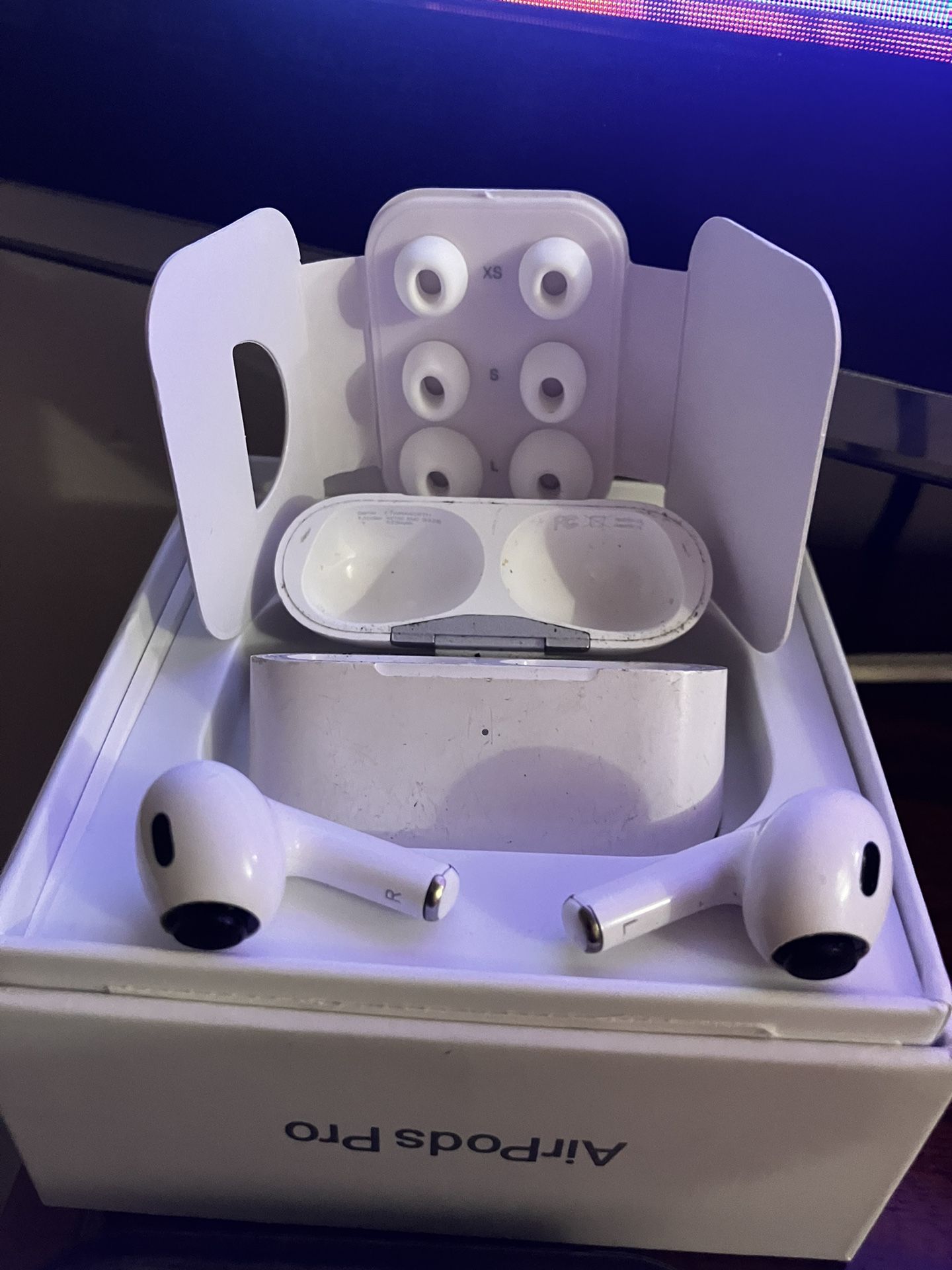 2nd Gen Air Pod Pros