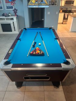 Valley pool table