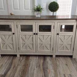 Beautiful 74" farmhouse bolanburg TV stand