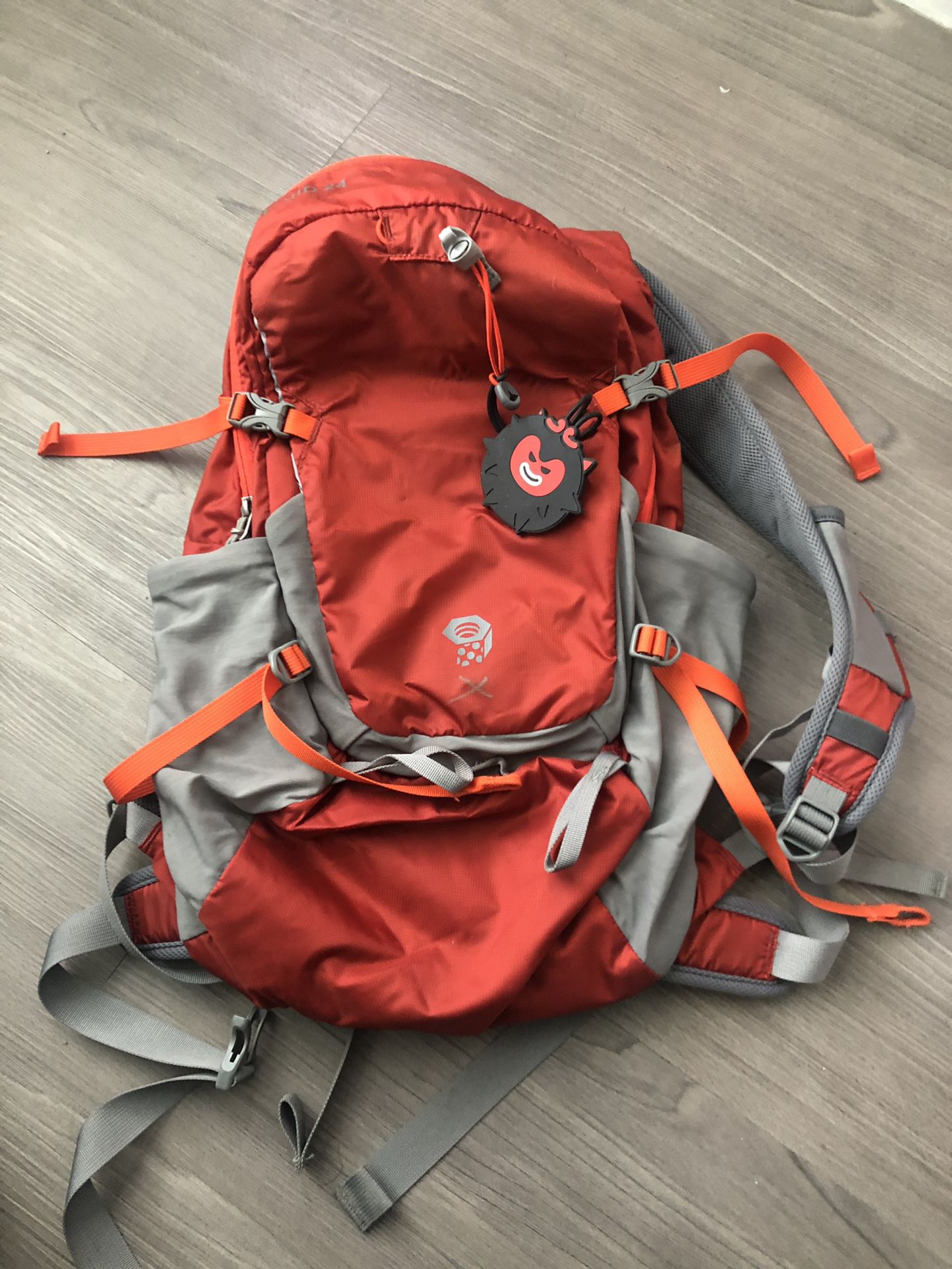 Mountain Hardwear Fluid 24 Backpack like new