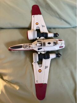 Star Wars Revenge of the Sith ARC-170 ship w/ pilots and X-Wing Starfighter model