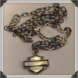 Harley Davidson Motorcycles Bar & Shield Pendant Necklace 