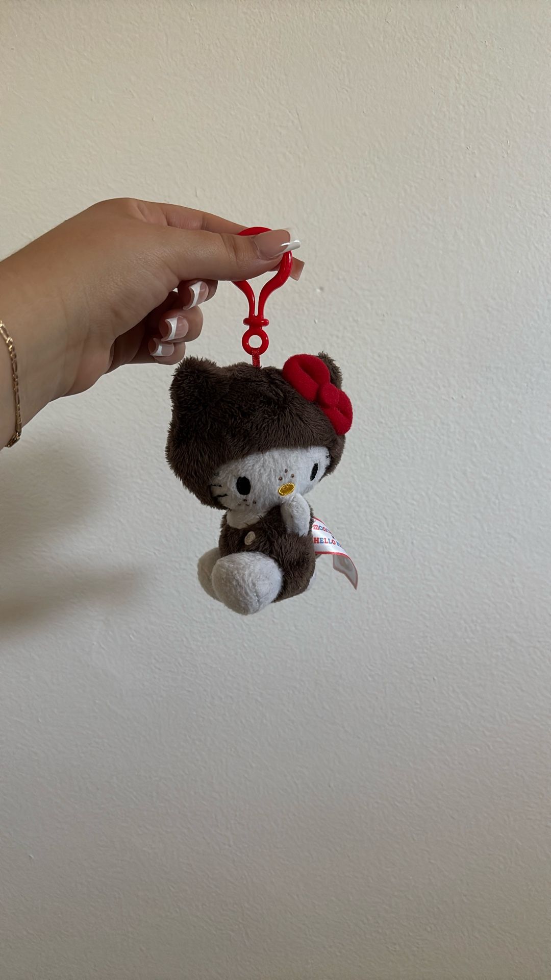 hello kitty x monchichi