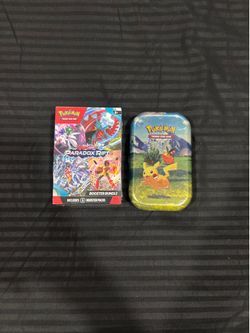Scarlet & Violet Paradox Rift Booster bundle & Pokémon Trading Card Game
