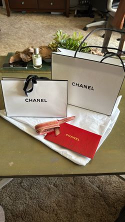 Chanel Gift Wrap Set 