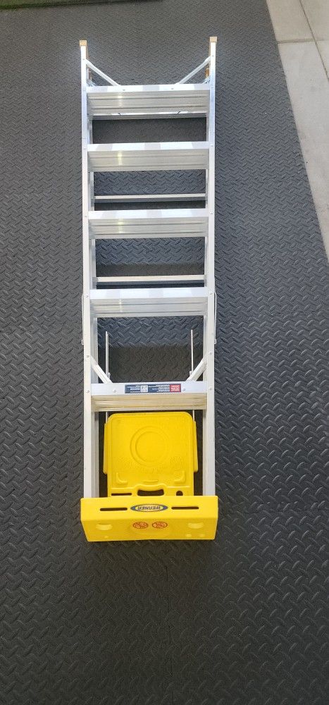 6' Aluminum Ladder