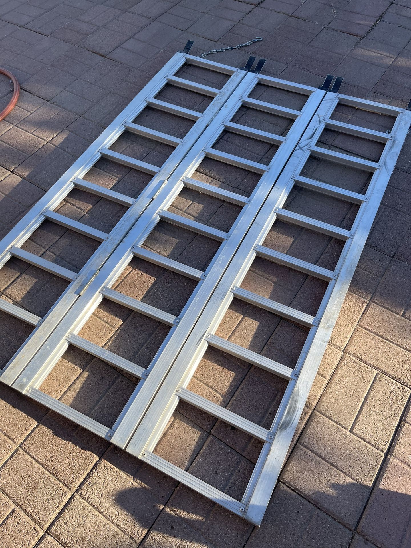 Tri Fold Aluminum Loading Ramps