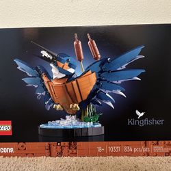 LEGO Icons Kingfisher Bird Set 10331