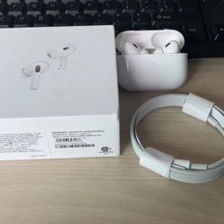 80$ Or *BEST OFFER* Airpod pro (2nd Generation)