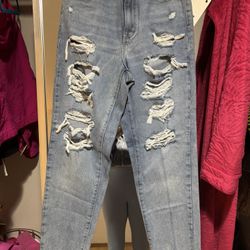 Levi’s Mom Jeans 