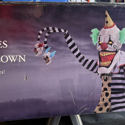 Cuddles The Clown Halloween Animatronics