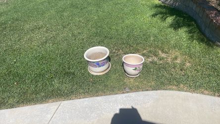 Ceramics flower pots