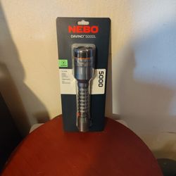 NEBO Davinci 5000L Flashlight 