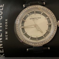 Kenneth Cole Woman Watch