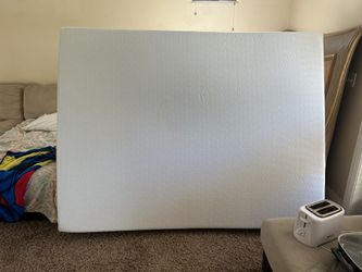Queen Memory Foam Mattress 