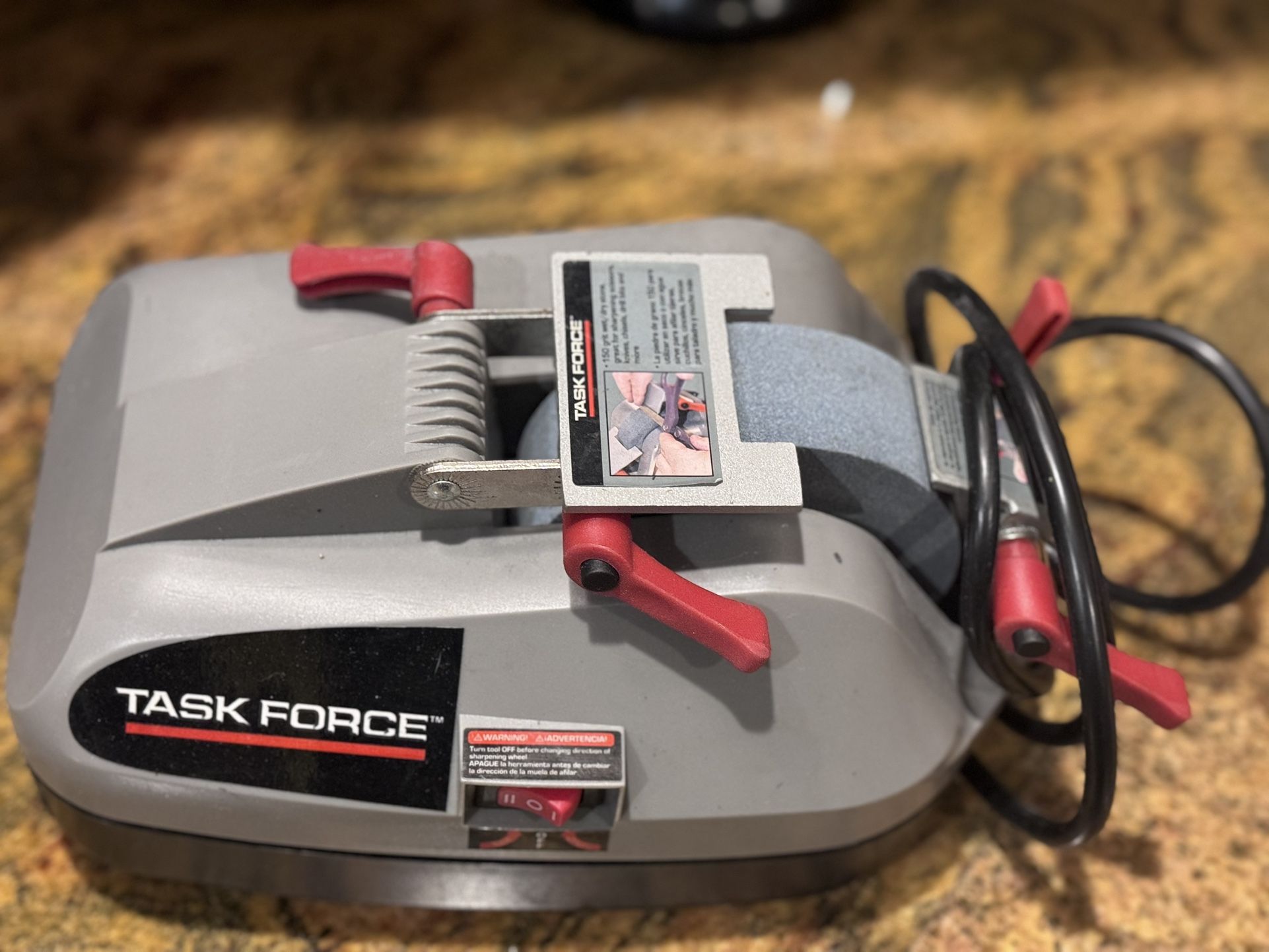TASK FORCE Wet & Dry Utility Grinder Sharpener