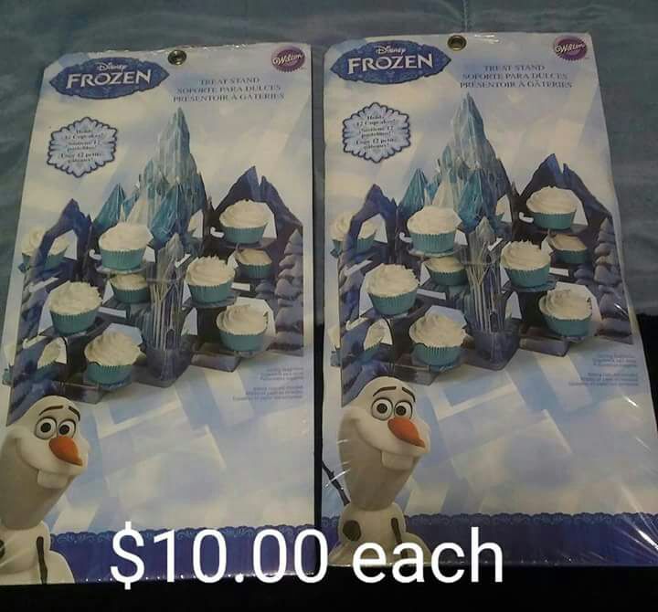 Frozen party items
