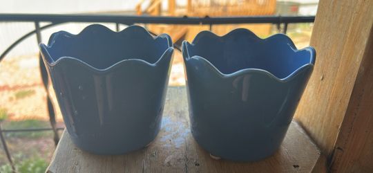 Set of 2 Blue 4” Ceramic Scalloped Edge Planters